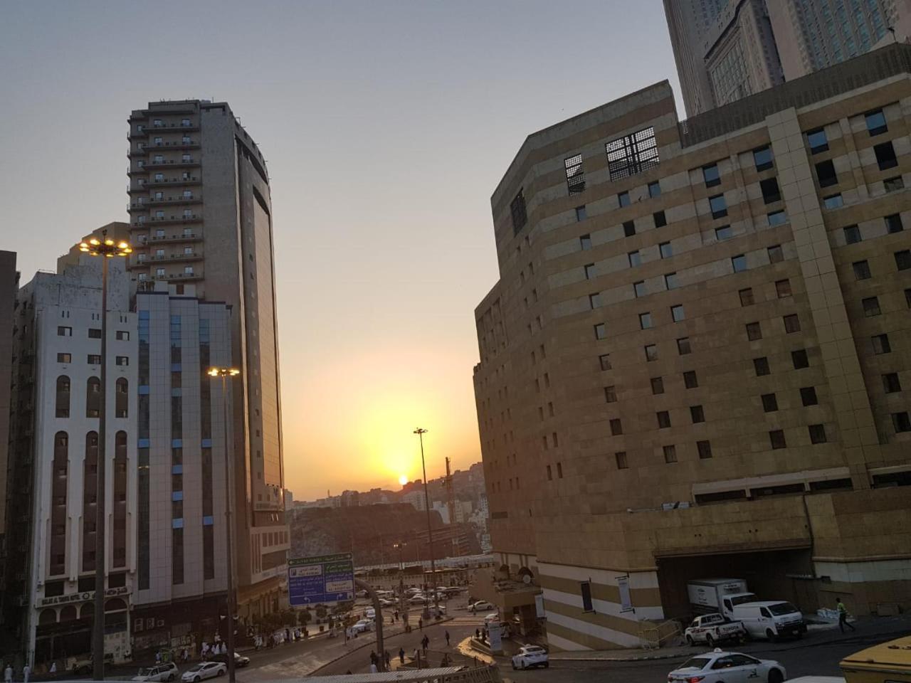 Al Thuria Grand Hotel Mecca Exterior photo